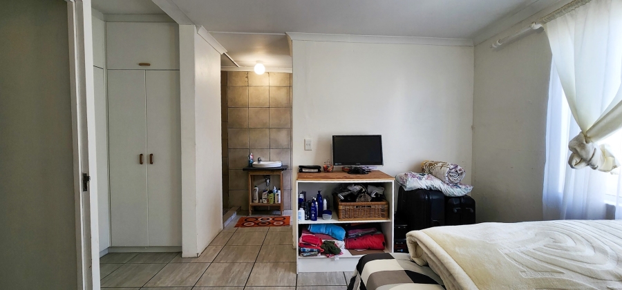 3 Bedroom Property for Sale in Struisbaai Western Cape